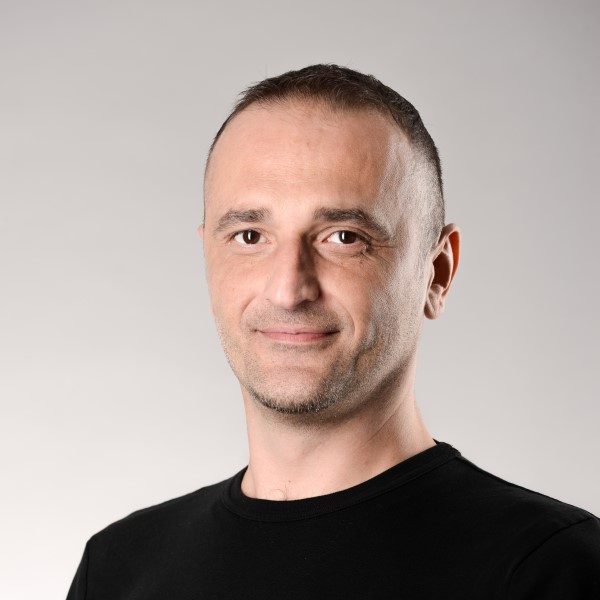 2024_F15_1531 - Copy600x600